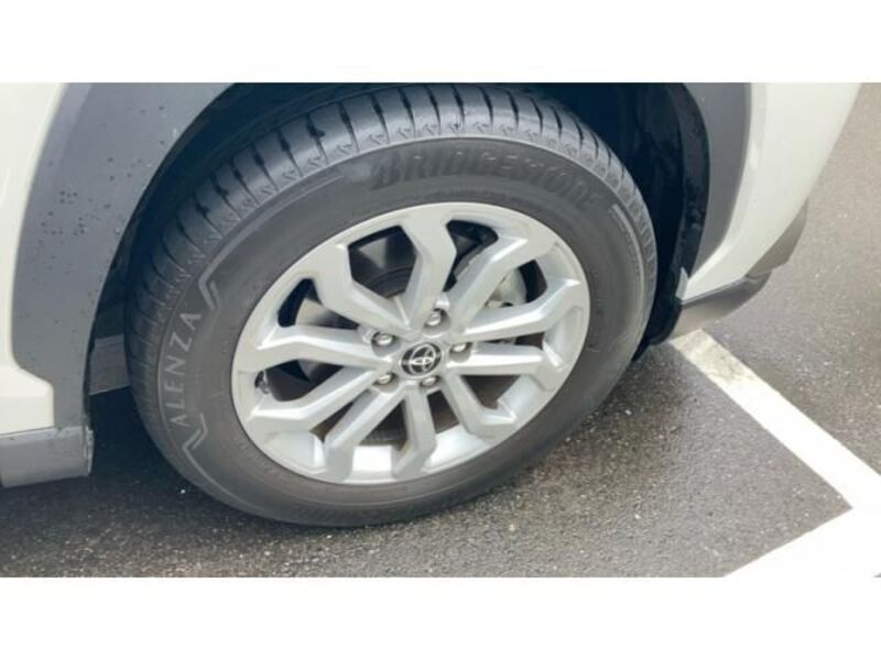 COROLLA CROSS