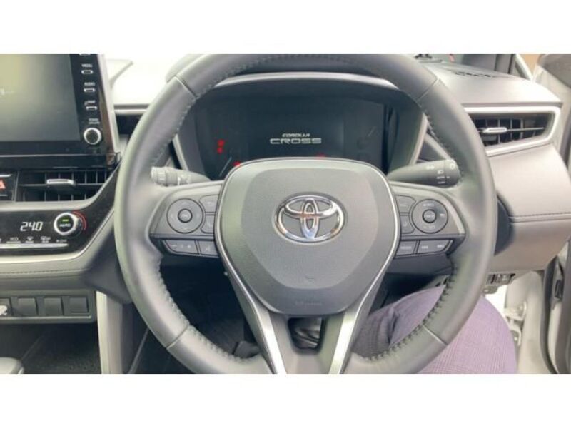 COROLLA CROSS