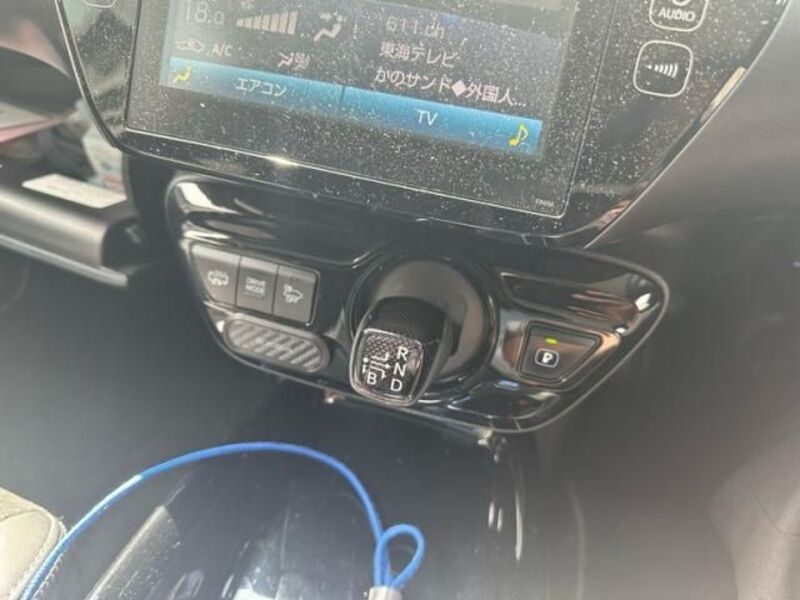 PRIUS PHV