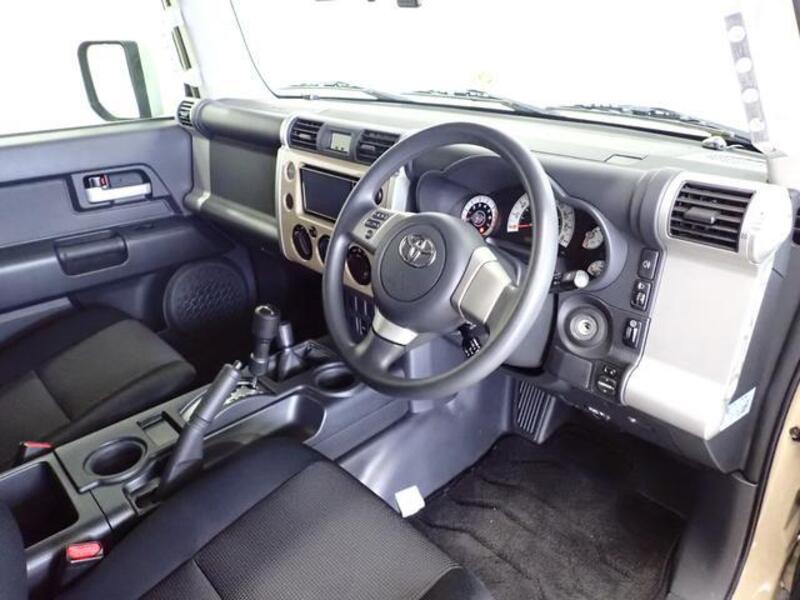 FJ CRUISER