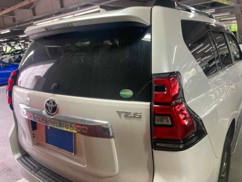 LAND CRUISER PRADO