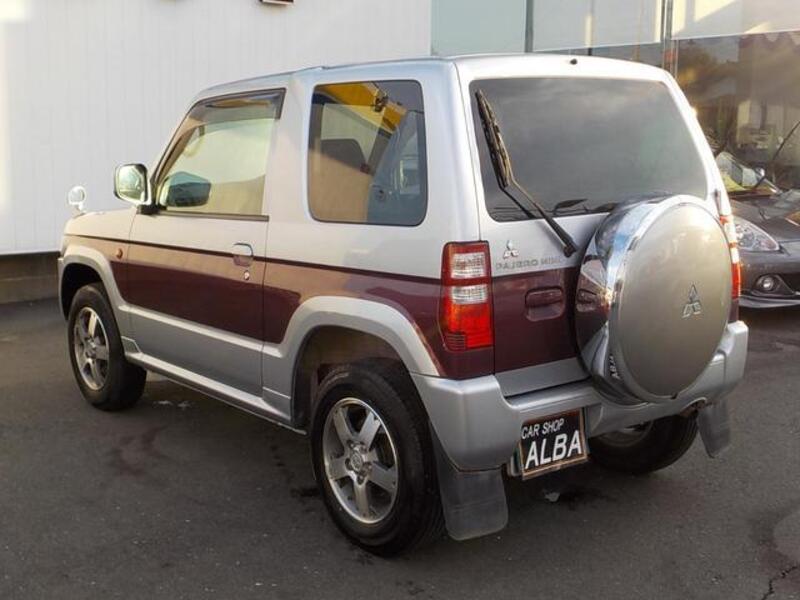 PAJERO MINI