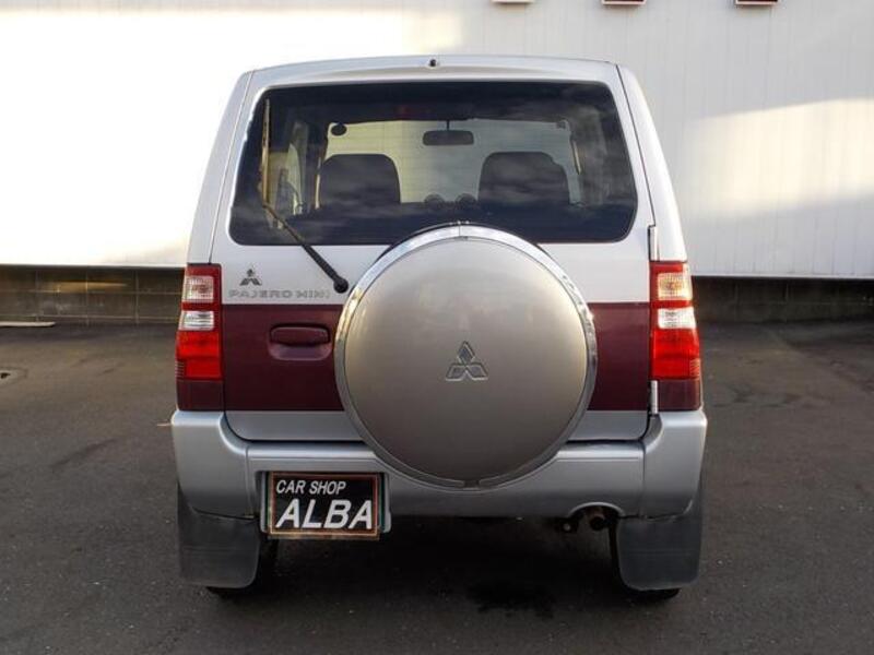 PAJERO MINI