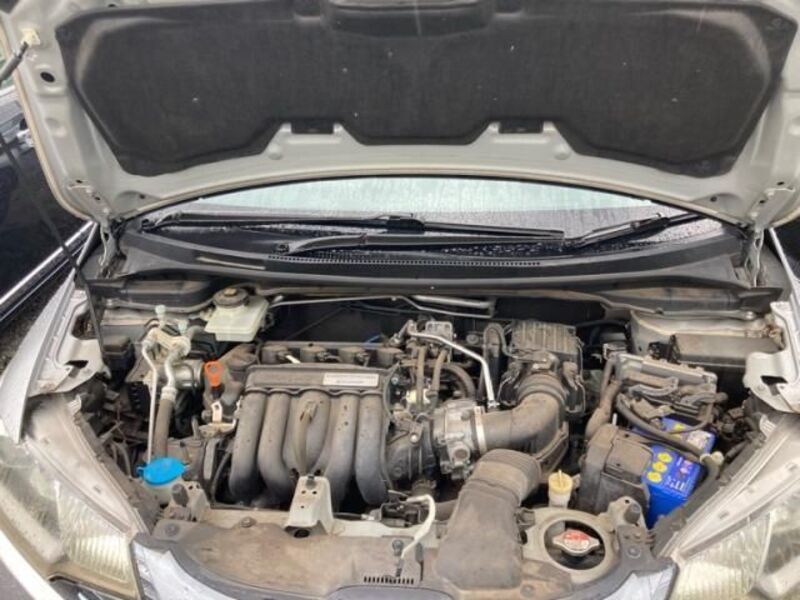 FIT HYBRID