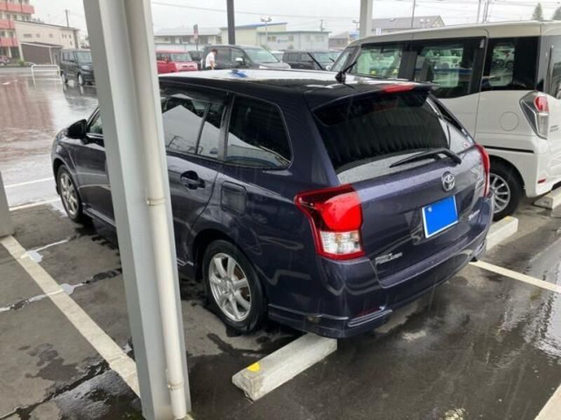 COROLLA FIELDER