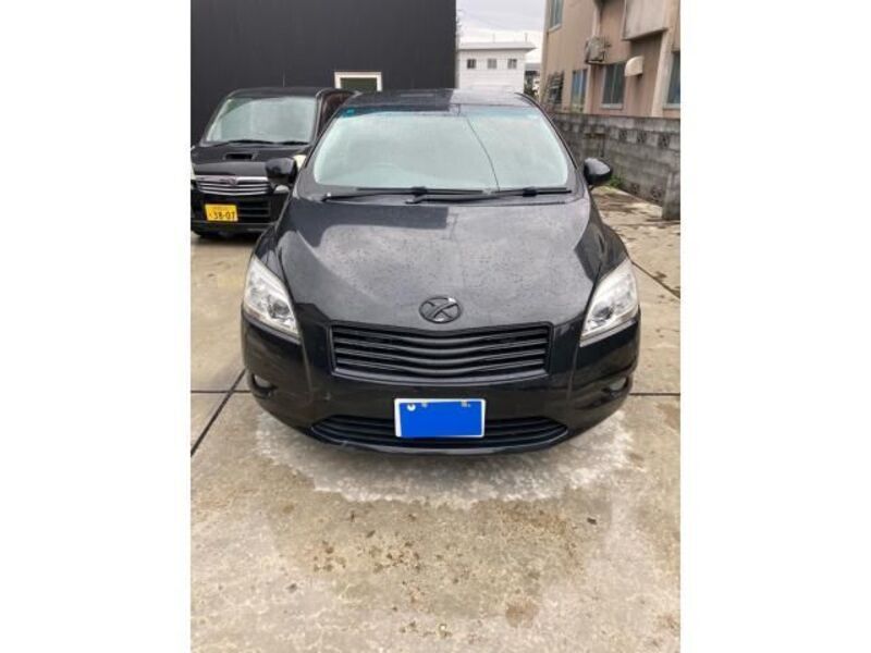 TOYOTA MARK X ZIO