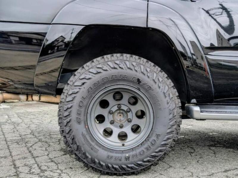 HILUX SURF