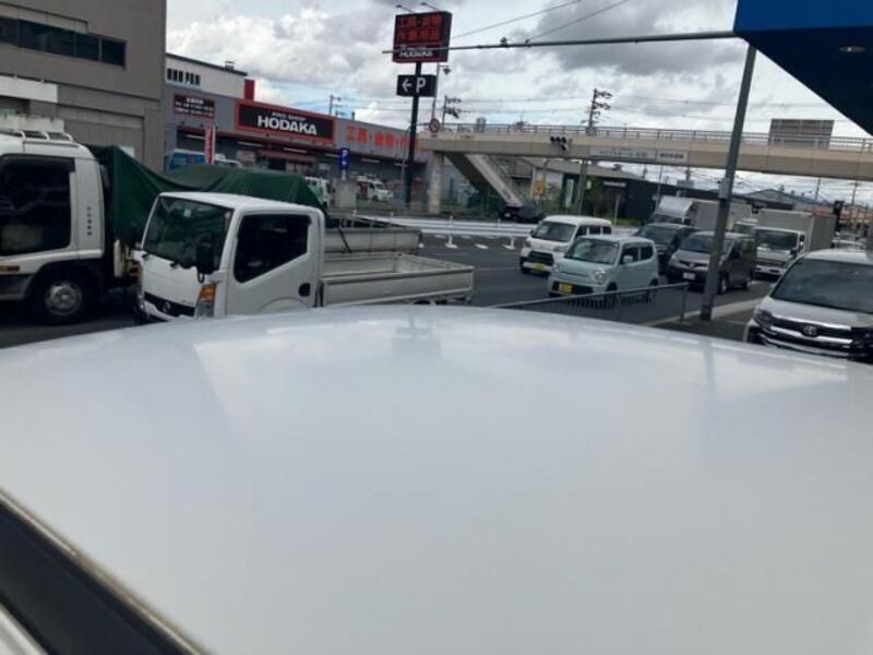 TOURING HIACE
