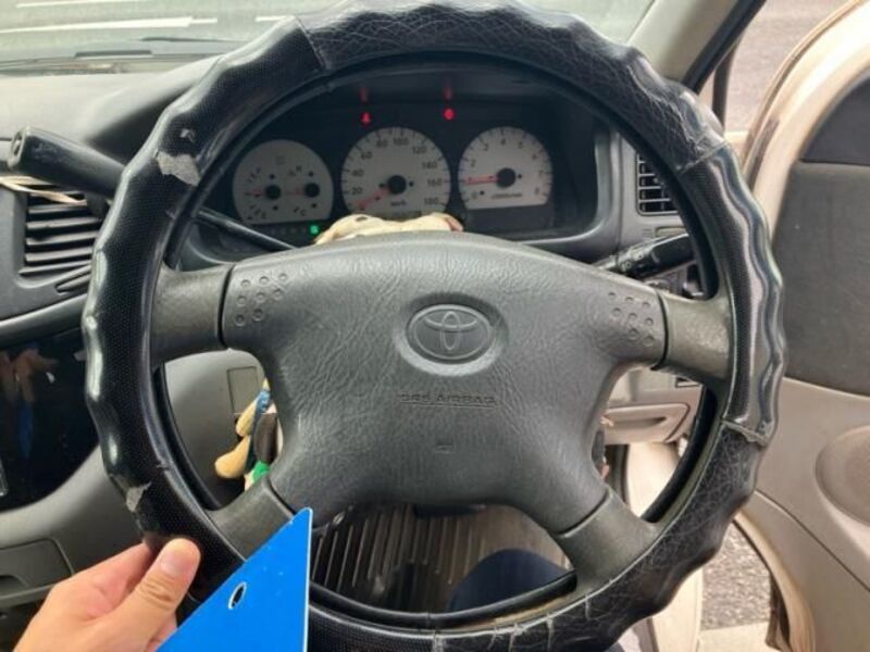 TOURING HIACE