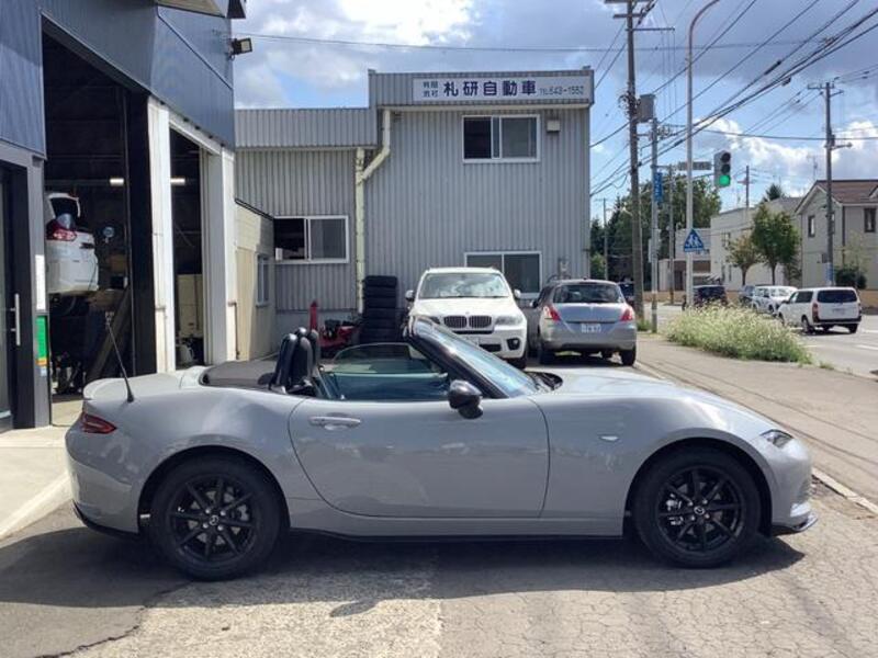 ROADSTER