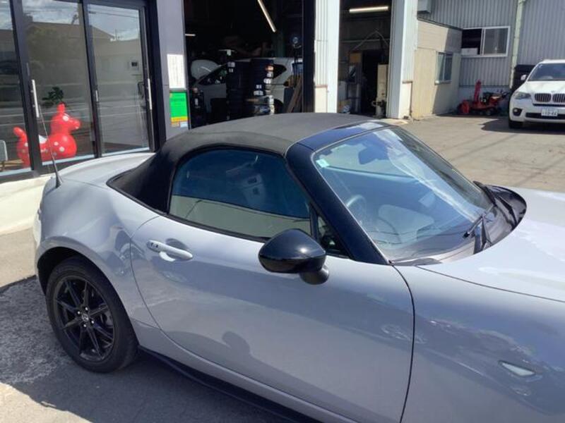 ROADSTER