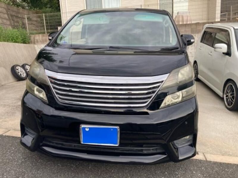 TOYOTA VELLFIRE