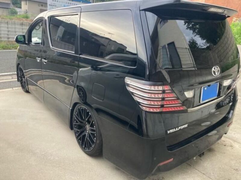 VELLFIRE