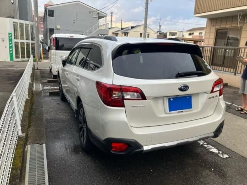 LEGACY OUTBACK