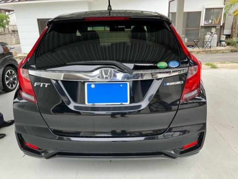FIT HYBRID