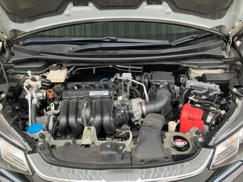 FIT HYBRID