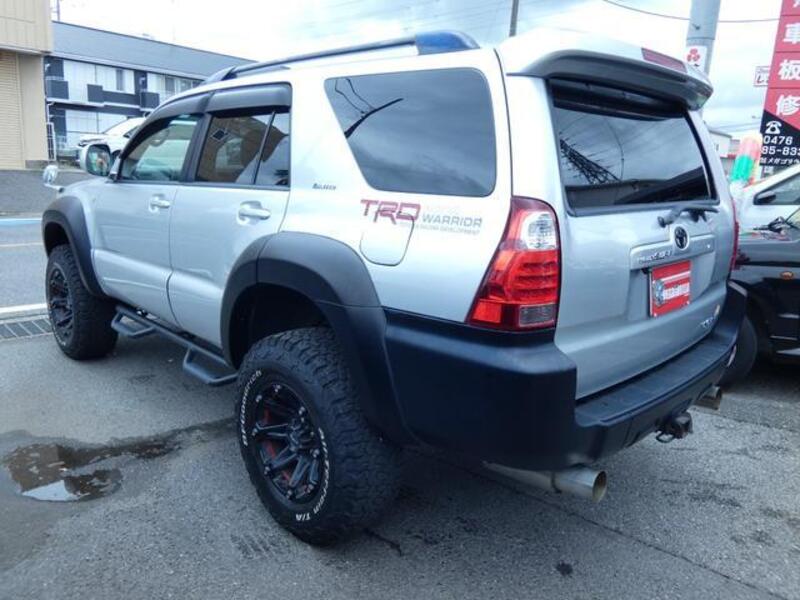 HILUX SURF