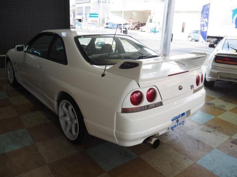 SKYLINE