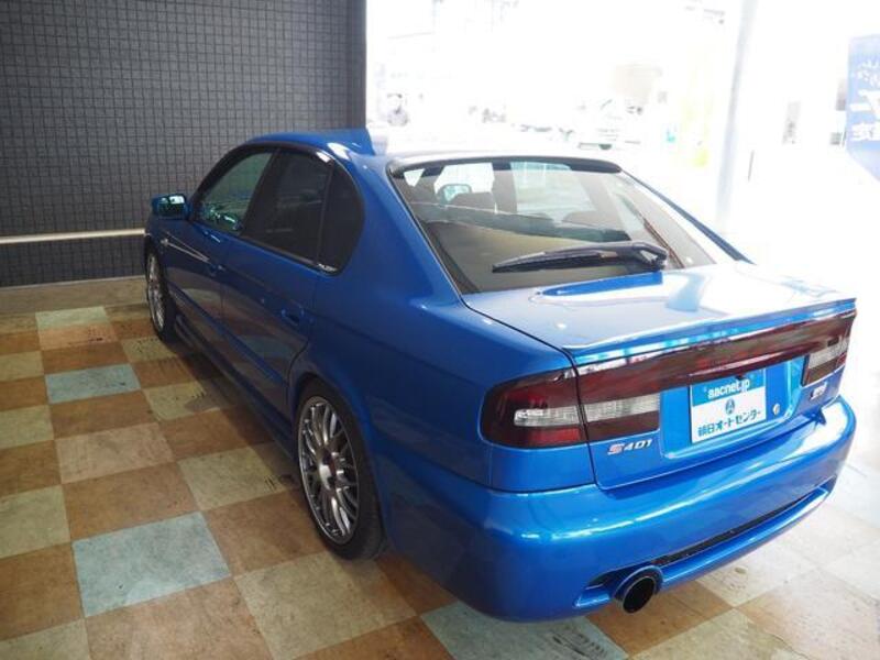 LEGACY B4