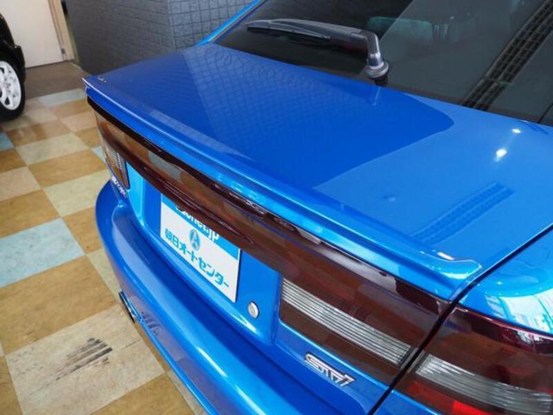 LEGACY B4