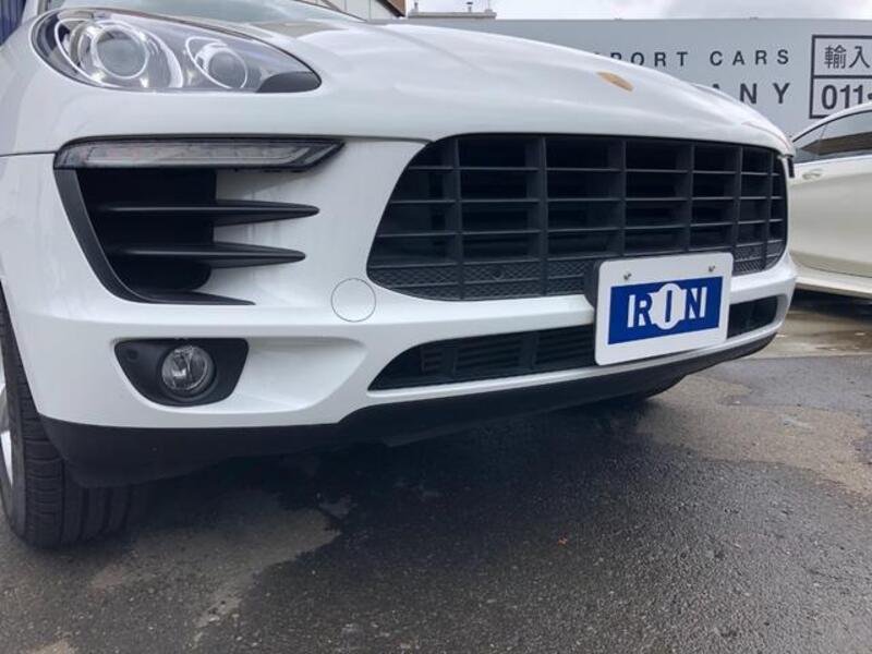 MACAN