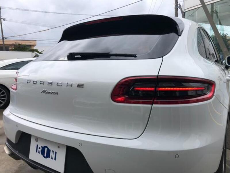MACAN