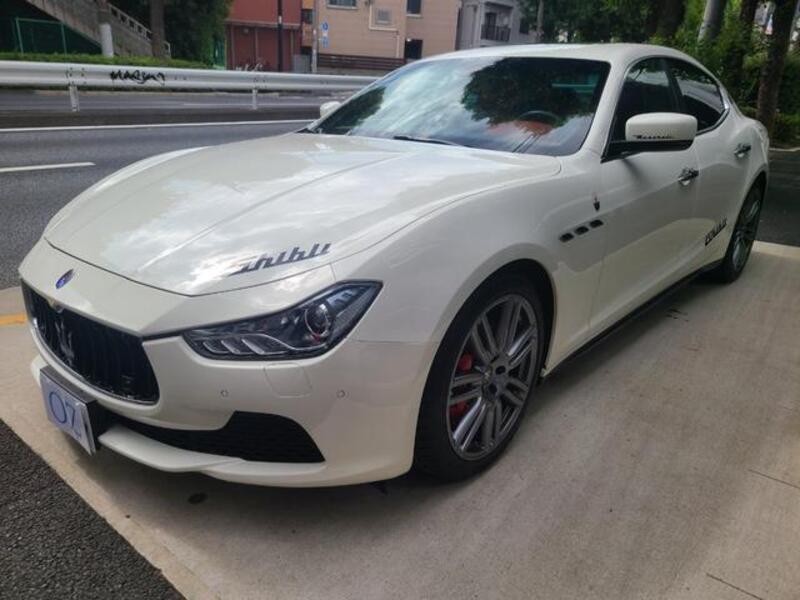 MASERATI GHIBLI