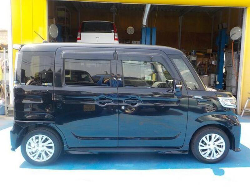 SPACIA CUSTOM