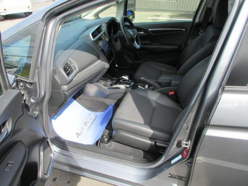 FIT HYBRID