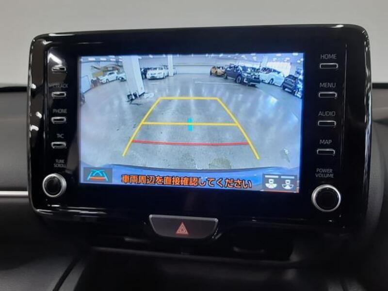 YARIS CROSS