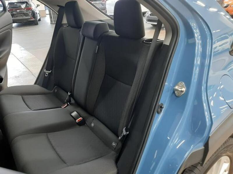 YARIS CROSS