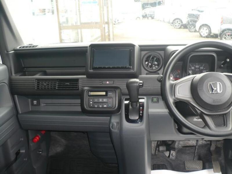 N-VAN
