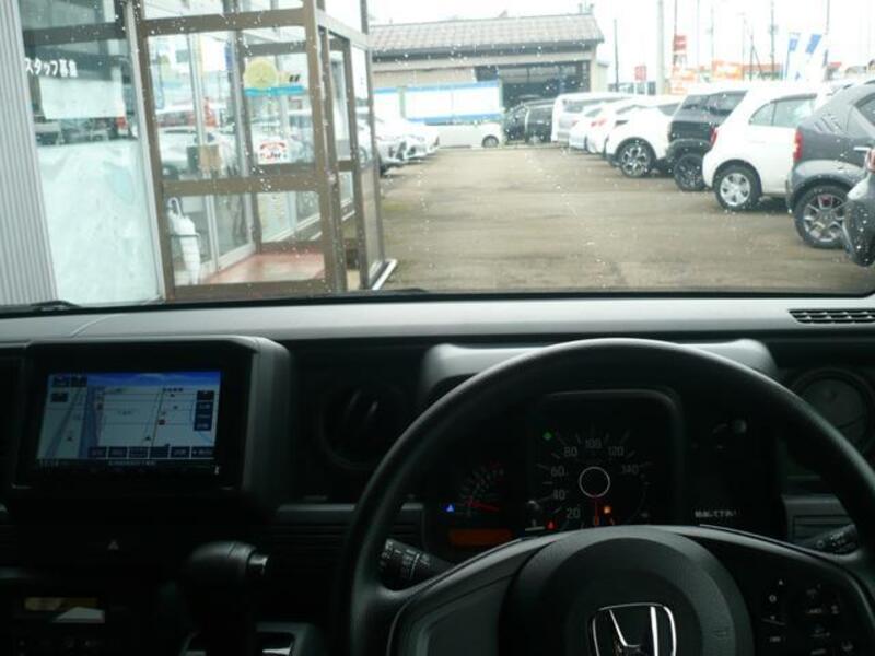 N-VAN
