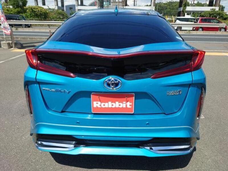 PRIUS PHV