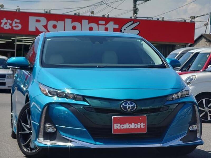 TOYOTA PRIUS PHV