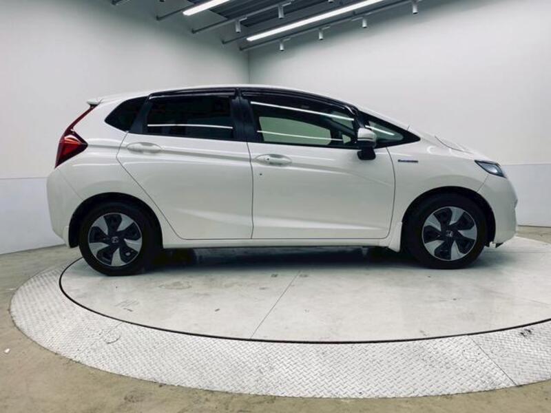 FIT HYBRID