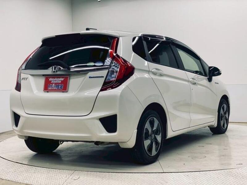 FIT HYBRID