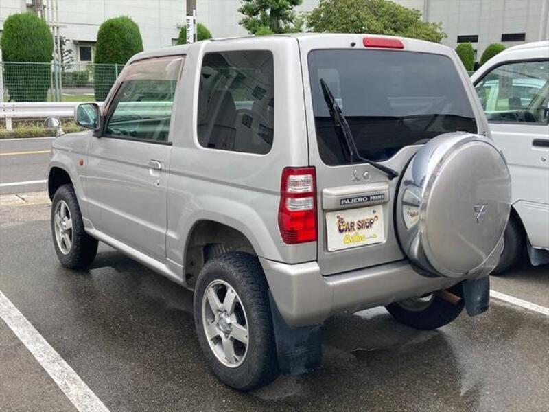 PAJERO MINI