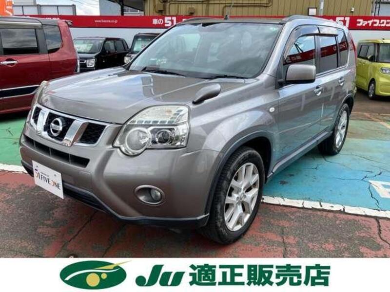 X-TRAIL