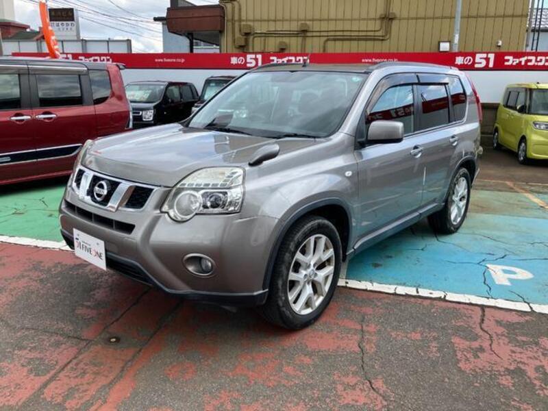 X-TRAIL-0
