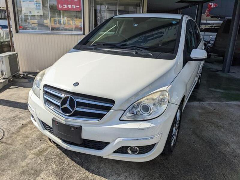MERCEDES-BENZ B-CLASS