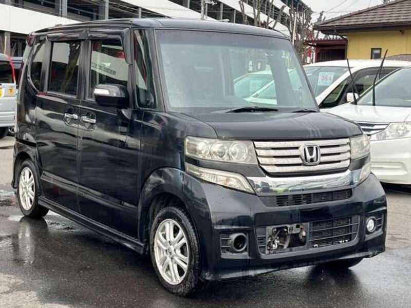 N BOX CUSTOM