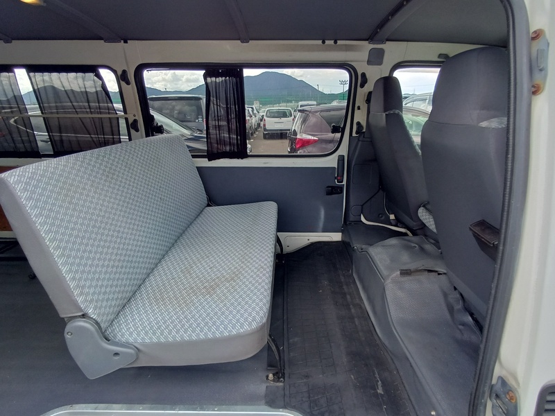 HIACE VAN