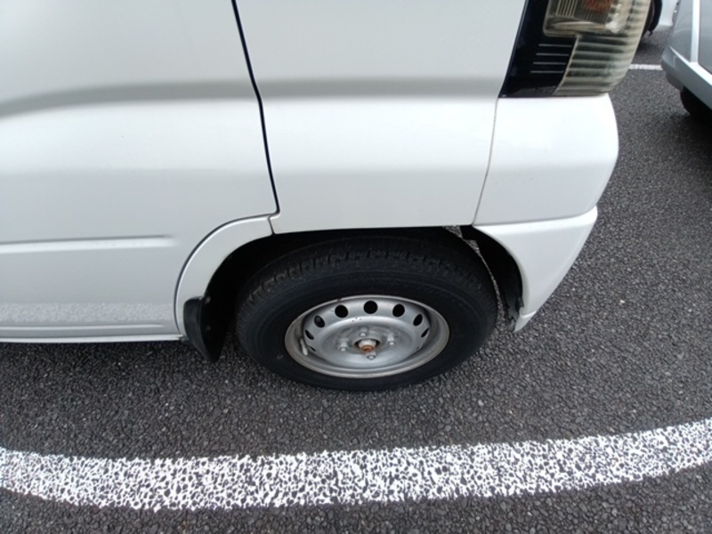 MINICAB TRUCK