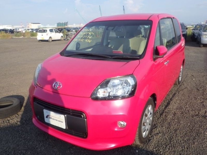 TOYOTA PORTE