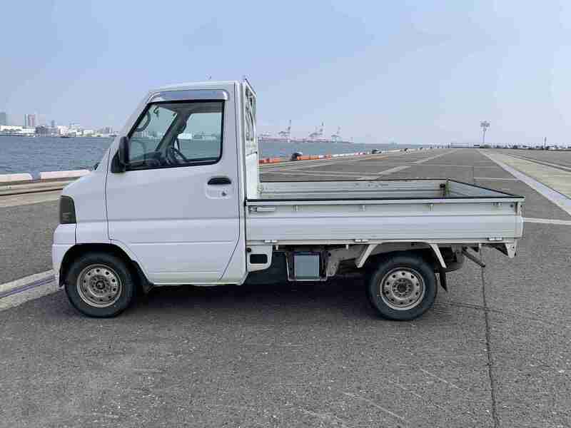 MINICAB TRUCK