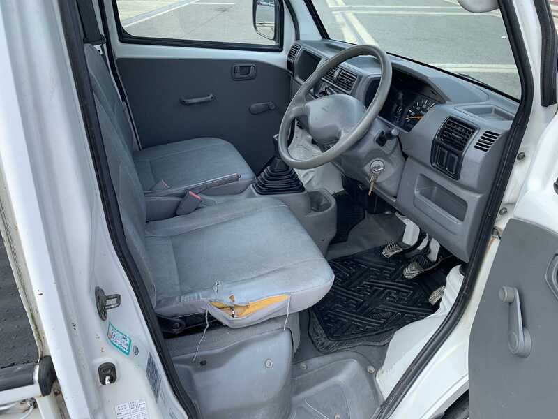 MINICAB TRUCK