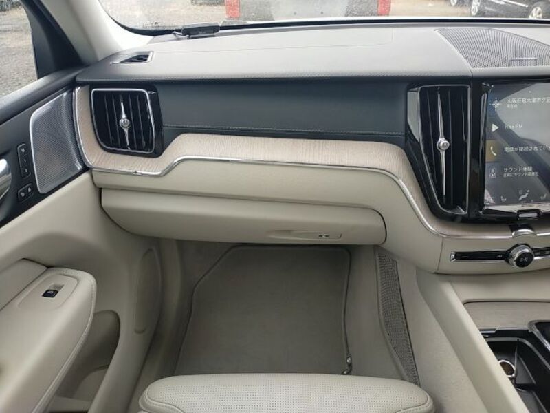 XC60