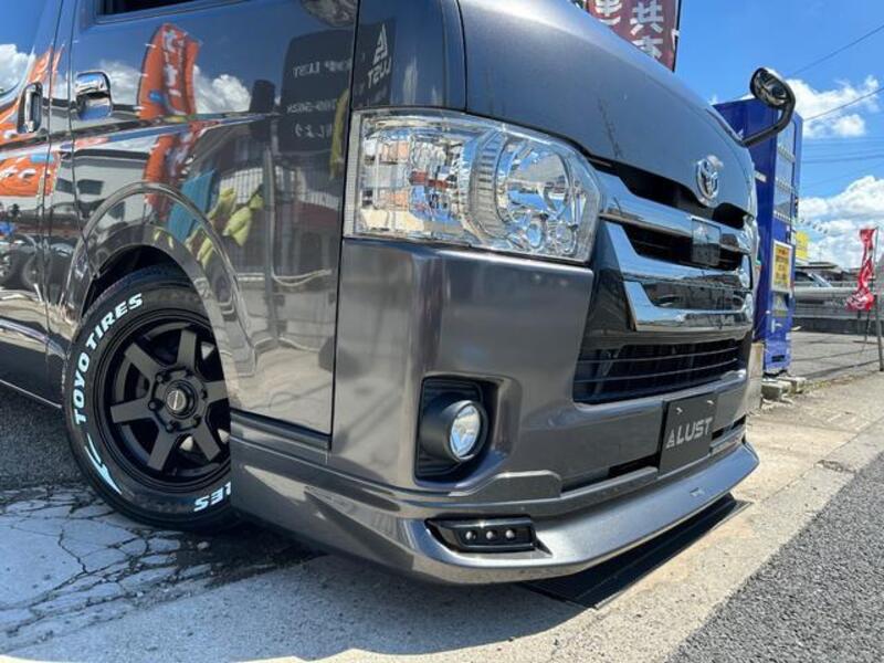 HIACE VAN
