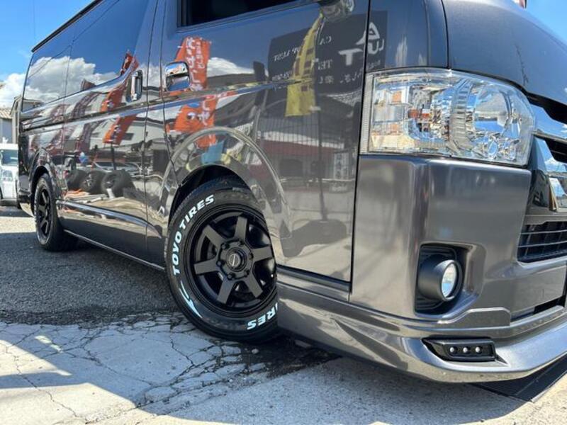 HIACE VAN